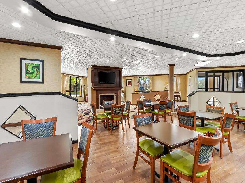 Quality Inn & Suites Civic Center image