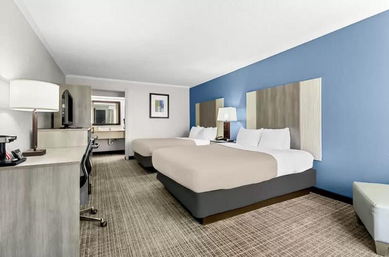 Quality Inn & Suites Civic Center image