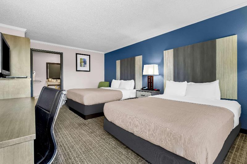 Quality Inn & Suites Civic Center image