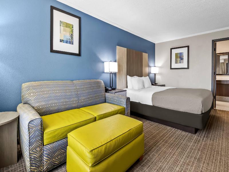 Quality Inn & Suites Civic Center image
