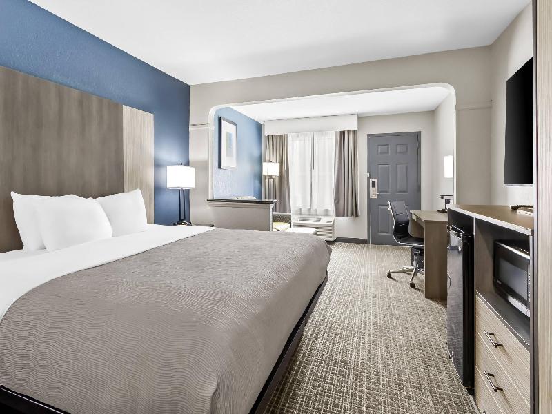 Quality Inn & Suites Civic Center image