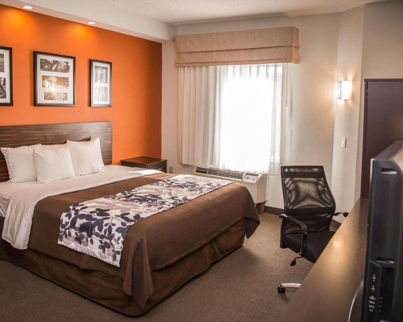 Hotel Sleep Inn & Suites Concord