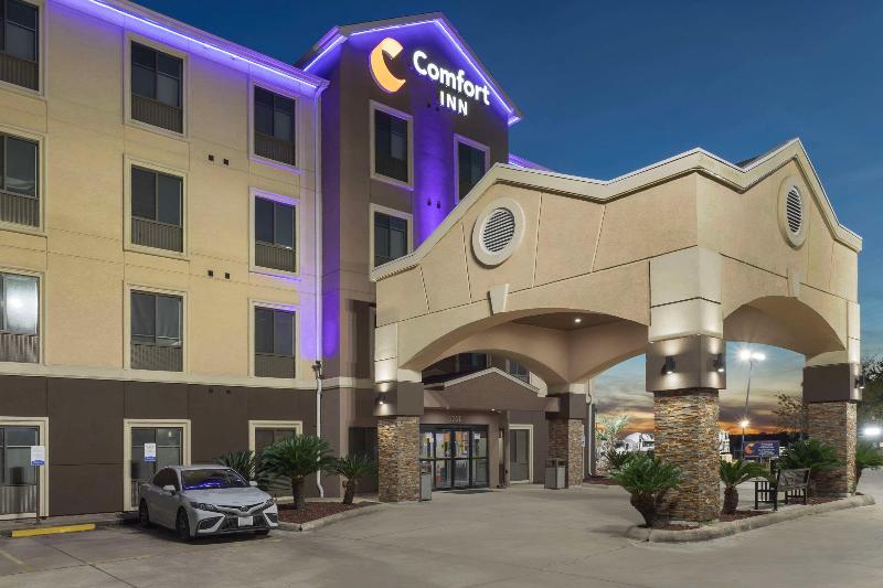 Comfort Inn Orange Area image