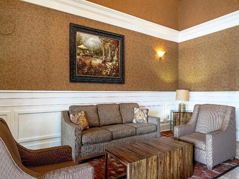 Quality Suites San Antonio Northeast image