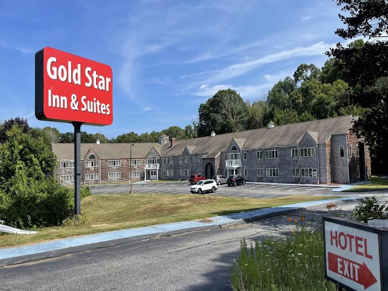 Gold Star Inn & Suites image
