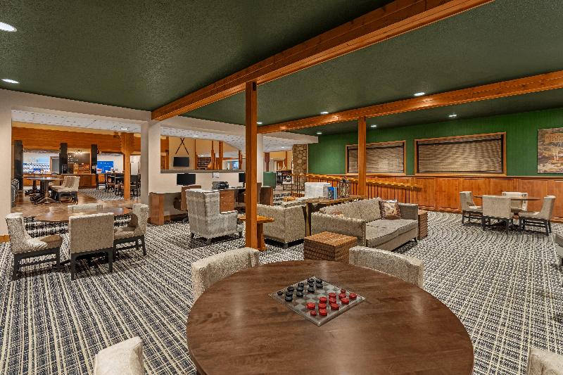 Holiday Inn Express & Suites Hayward image