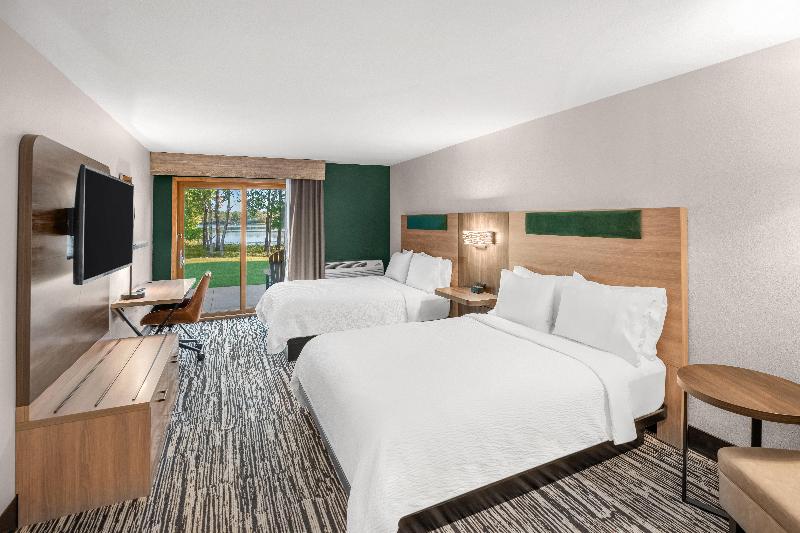 Holiday Inn Express & Suites Hayward image