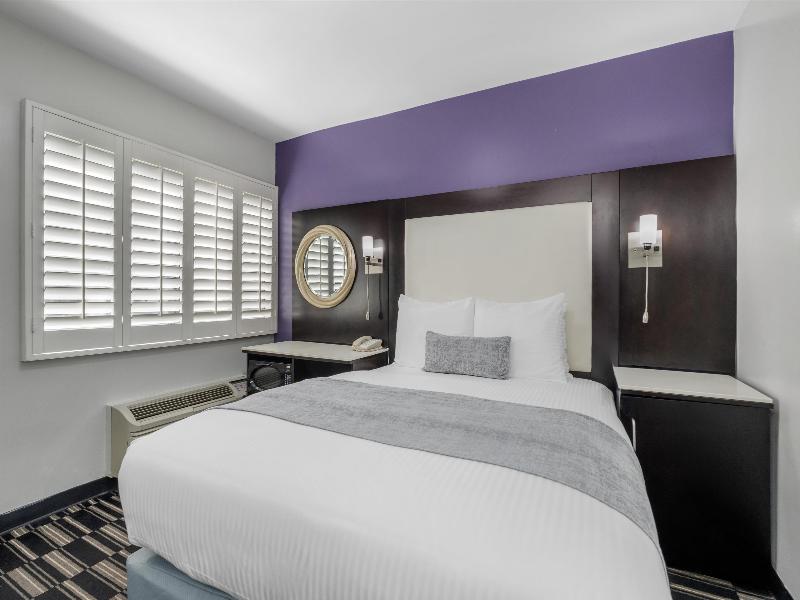 SureStay Hotel by Best Western Beverly Hills West image