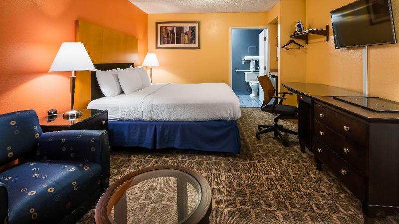 SureStay Plus Hotel by Best Western Fayetteville