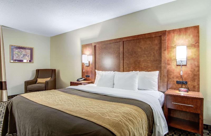 Comfort Inn & Suites Athens North image