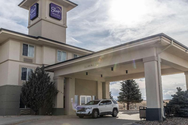 Sleep Inn & Suites Evansville image