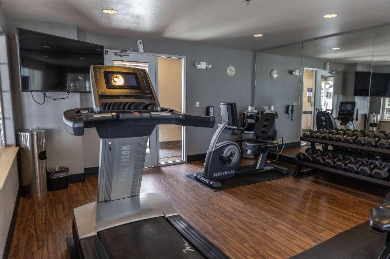 Sleep Inn & Suites Evansville image
