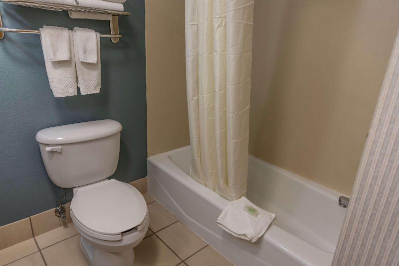 Sleep Inn & Suites Evansville image
