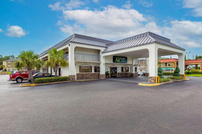 Quality Inn Mobile West Tillmans Corner image