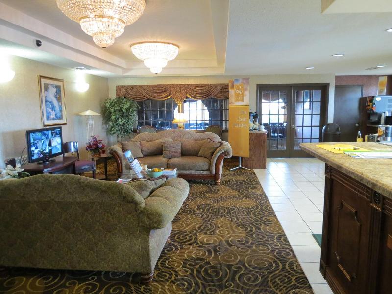 Quality Inn Mobile West Tillmans Corner image