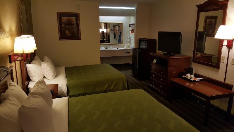 Quality Inn Mobile West Tillmans Corner image