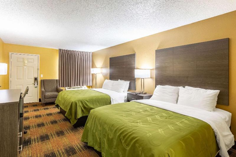 Quality Inn Mobile West Tillmans Corner image