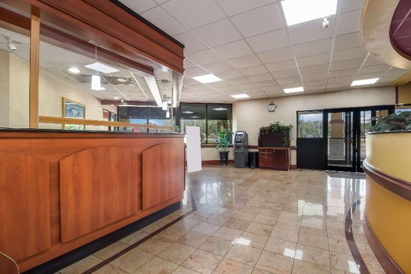 Suburban Extended Stay Hotel Florence image