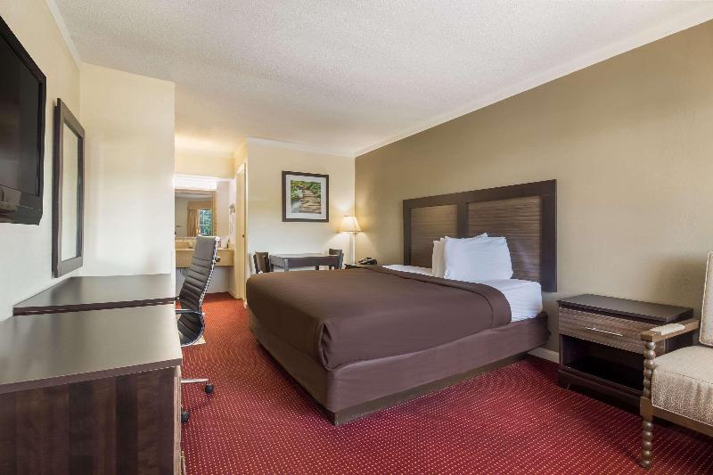 Suburban Extended Stay Hotel Florence image