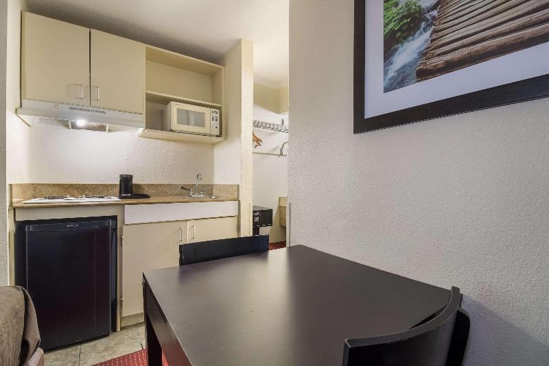 Suburban Extended Stay Hotel Florence image