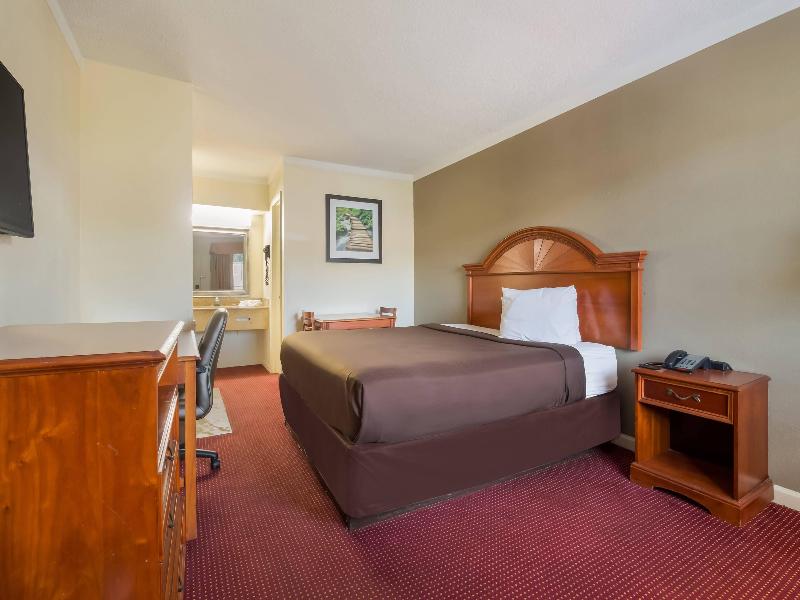 DOUBLE KING SIZE BED — photo 11