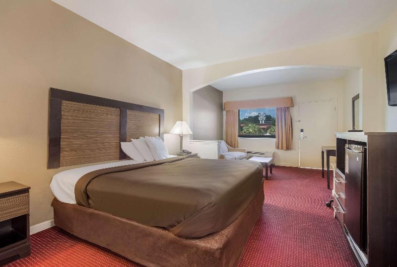 Suburban Extended Stay Hotel Florence image