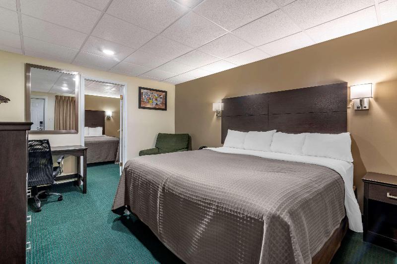 Rodeway Inn Lake George Outlet image