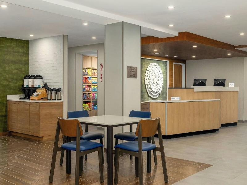Fairfield by Marriott Inn & Suites Clinton image