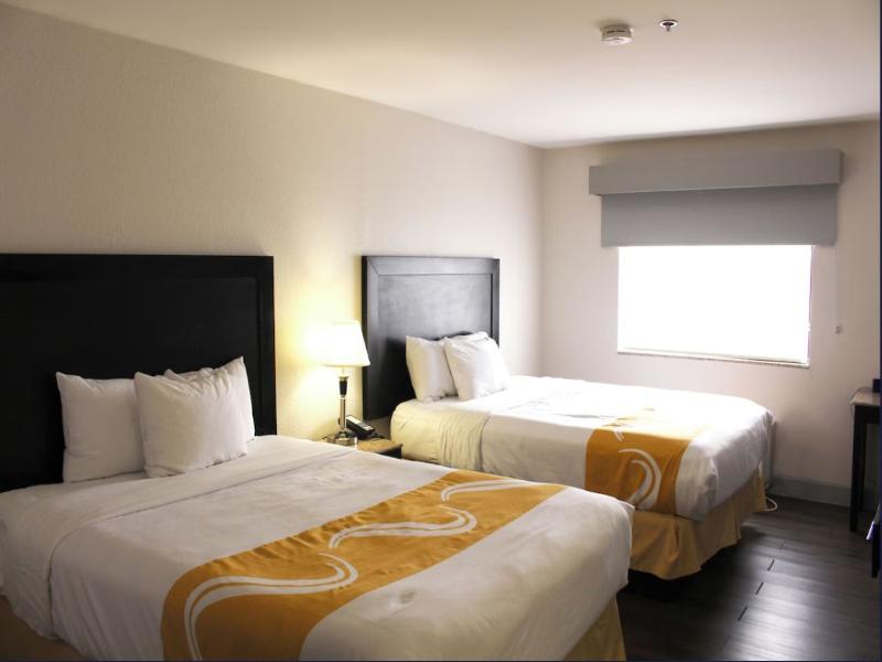 Quality Inn Del Rio image