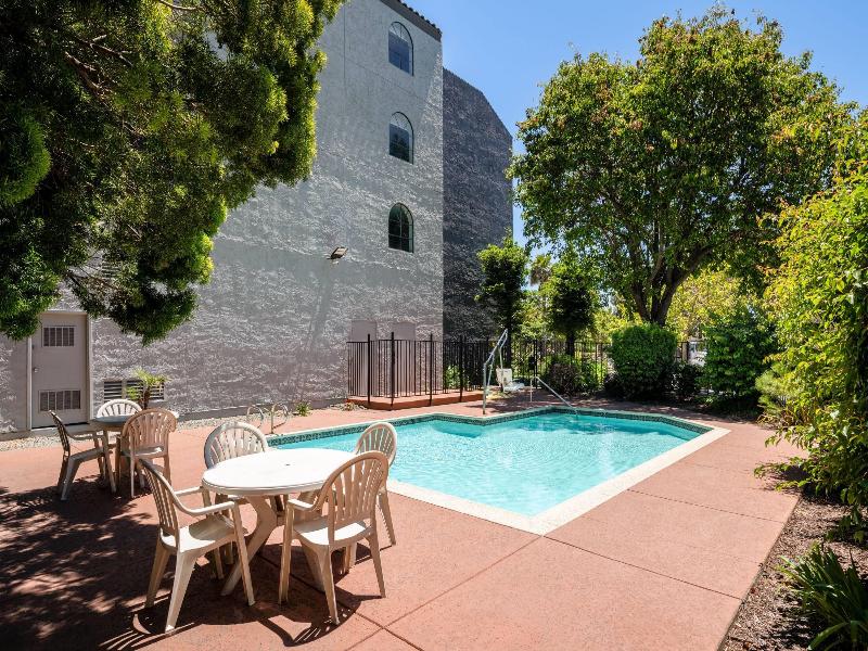 Wyndham Garden Newark Fremont / Silicon Valley image