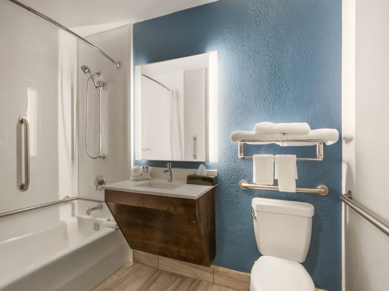 Clarion Inn Asheville Airport image