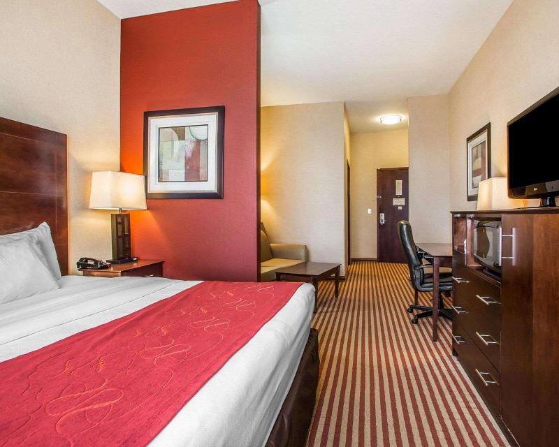 Hotel Comfort Suites Troy Area