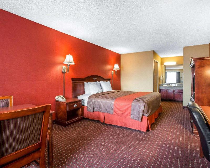 Rodeway Inn Near Home Depot Center image