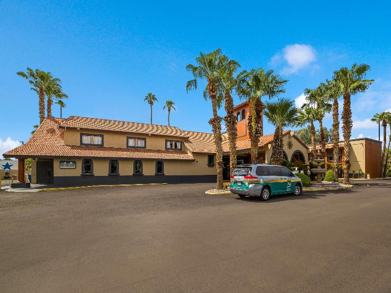 Quality Inn & Suites Goodyear - Phoenix West image
