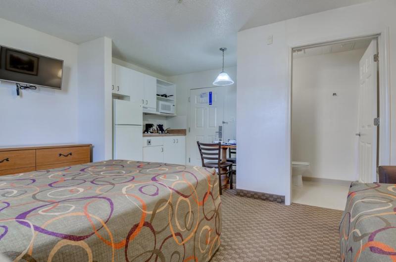 Hotel Suburban Extended Stay Concord