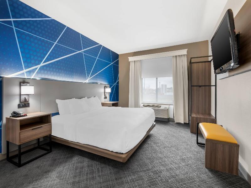 SUITE KING SIZE BED — photo 8