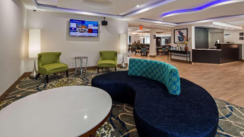 Spark by Hilton Milford Boston image