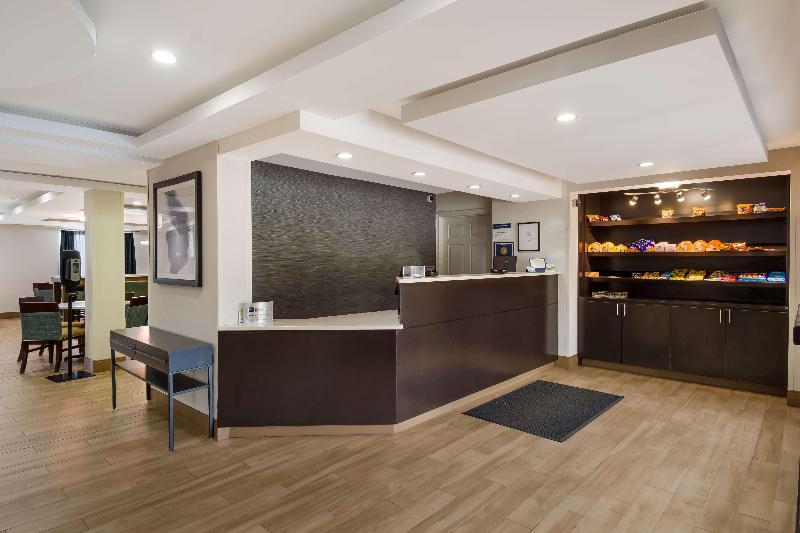 Spark by Hilton Milford Boston image