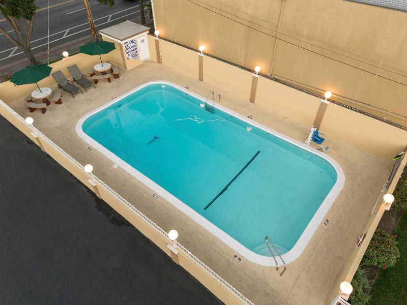 Quality Inn Ukiah Area image