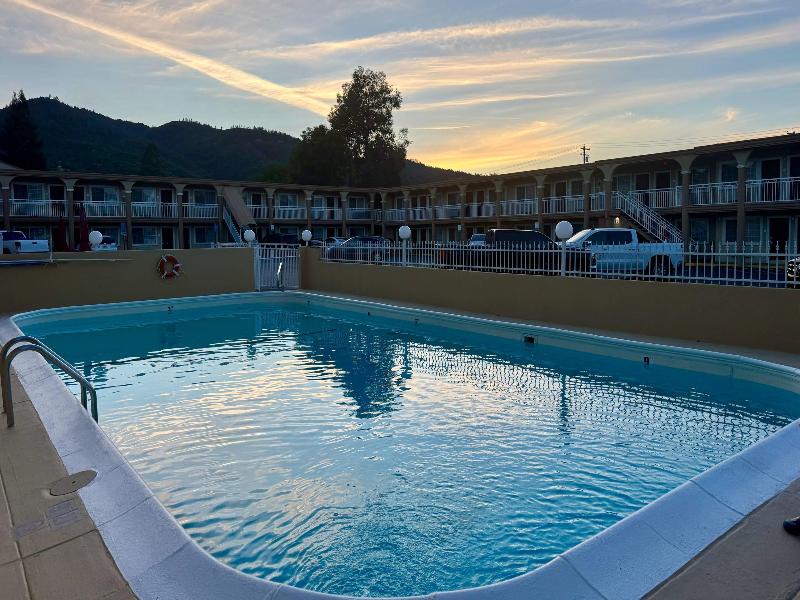 Quality Inn Ukiah Area image