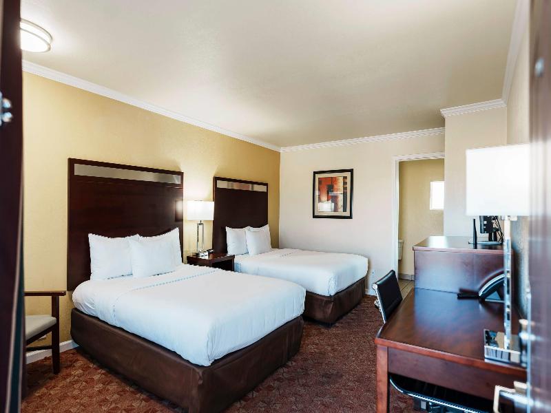 Quality Inn Ukiah Area image