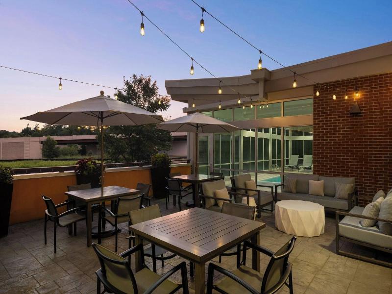 Springhill Suites Roanoke image