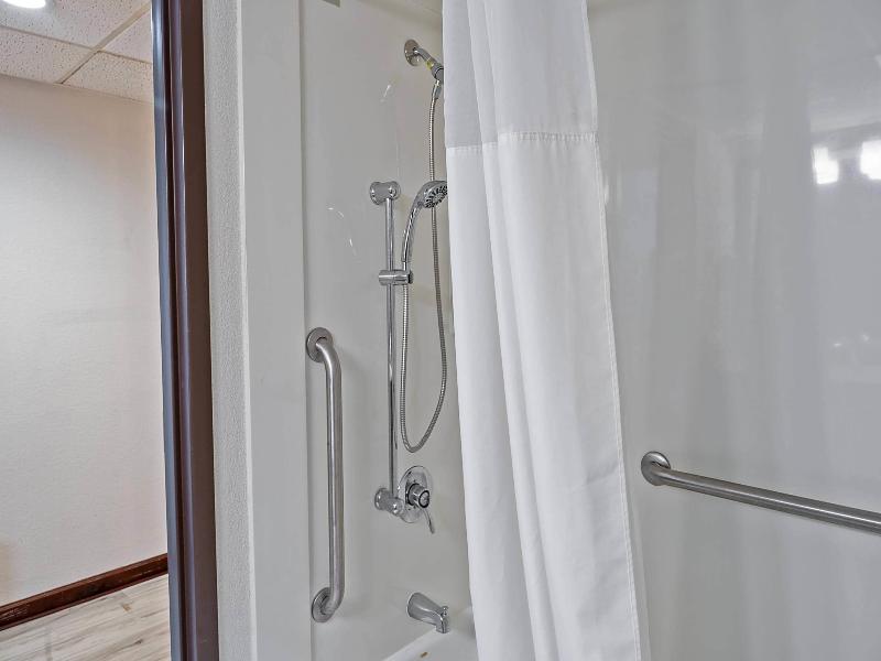 Quality Inn Milan-Sandusky image