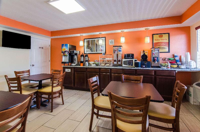 Econo Lodge Near Motor Speedway image