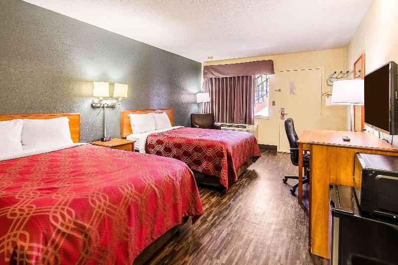 Econo Lodge Near Motor Speedway image
