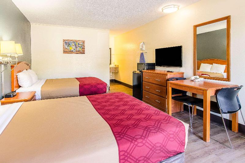 Econo Lodge Near Motor Speedway image