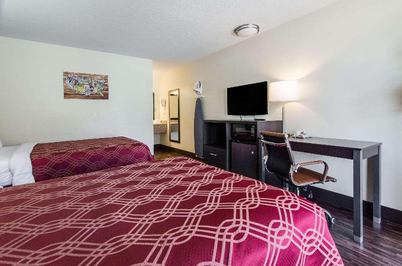 Econo Lodge Near Motor Speedway image