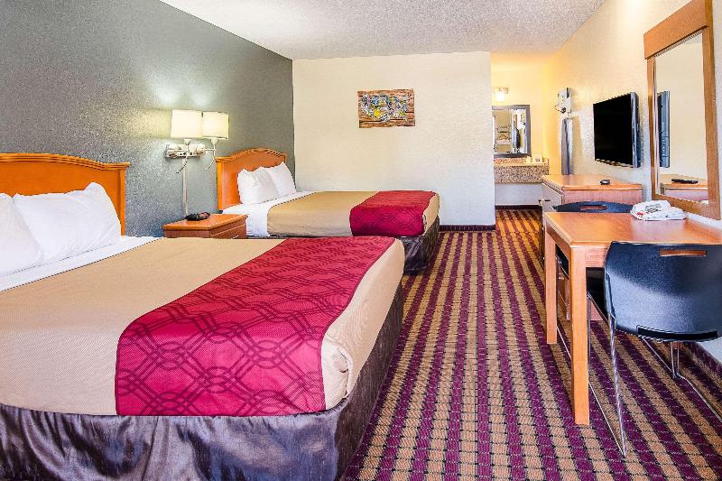 Econo Lodge Near Motor Speedway image