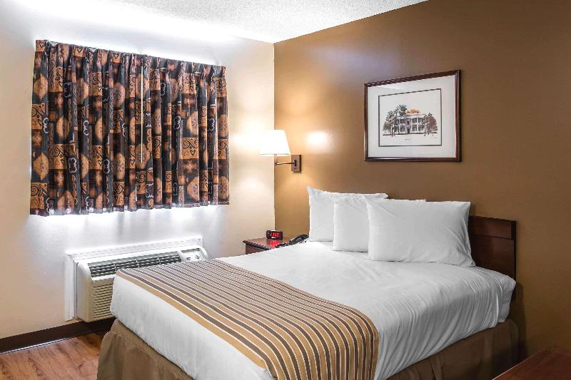 Suburban Extended Stay Hotel Hermitage