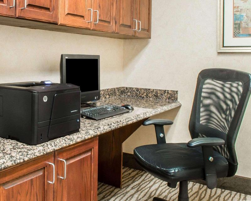 Comfort Suites Near Texas A and M - Corpus Christ